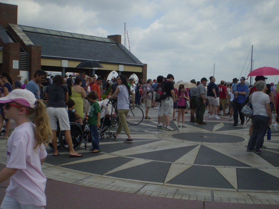 crowds on July 4th, 2012